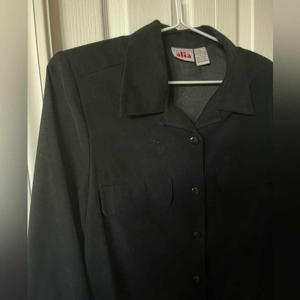 Vintage Alia Button-Up Shirt - Picture 5 of 5
